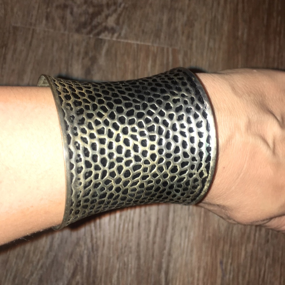 Cuff bracelet